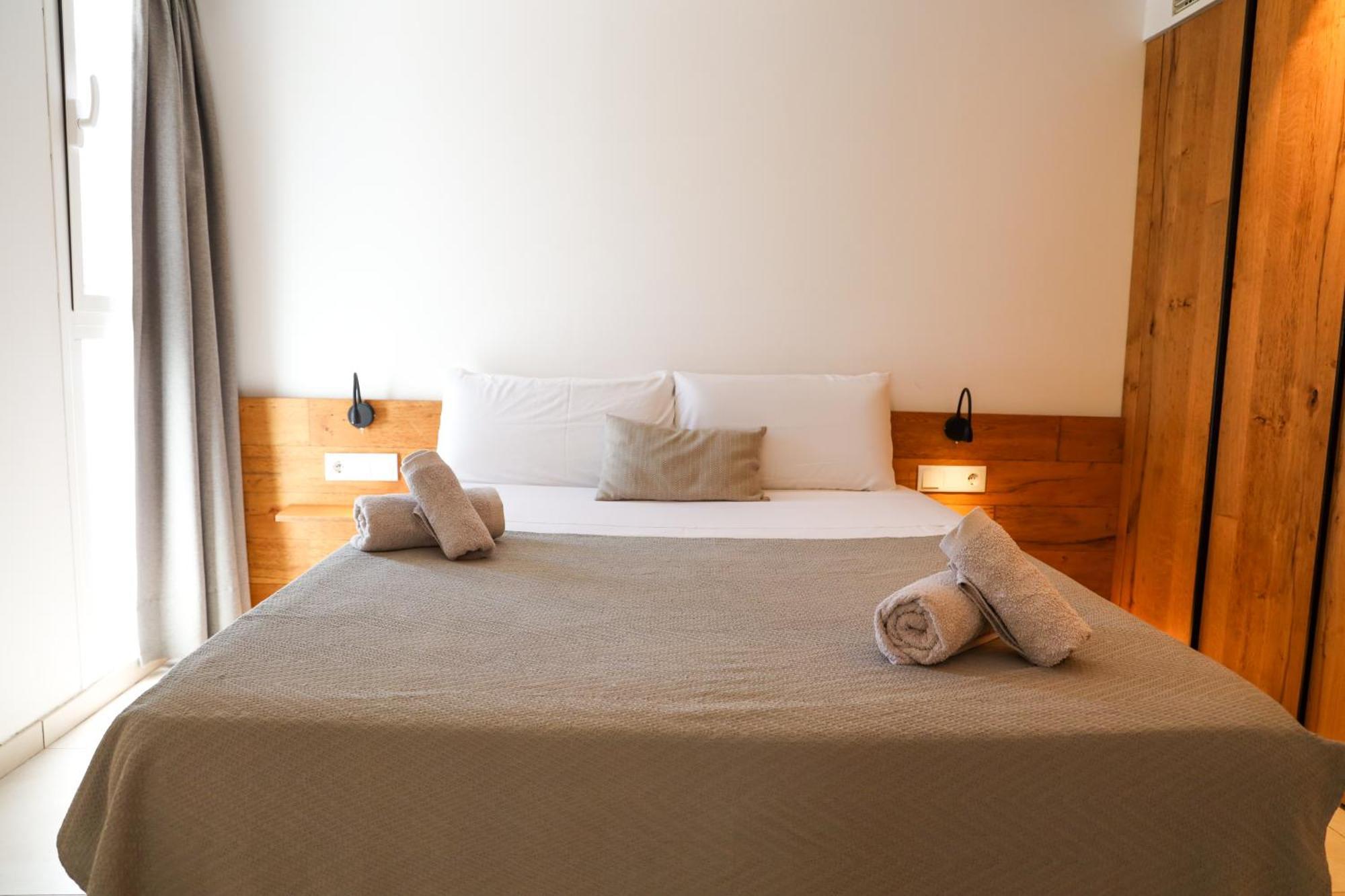 Cala Vadella Beachwalk Suites Habitación foto