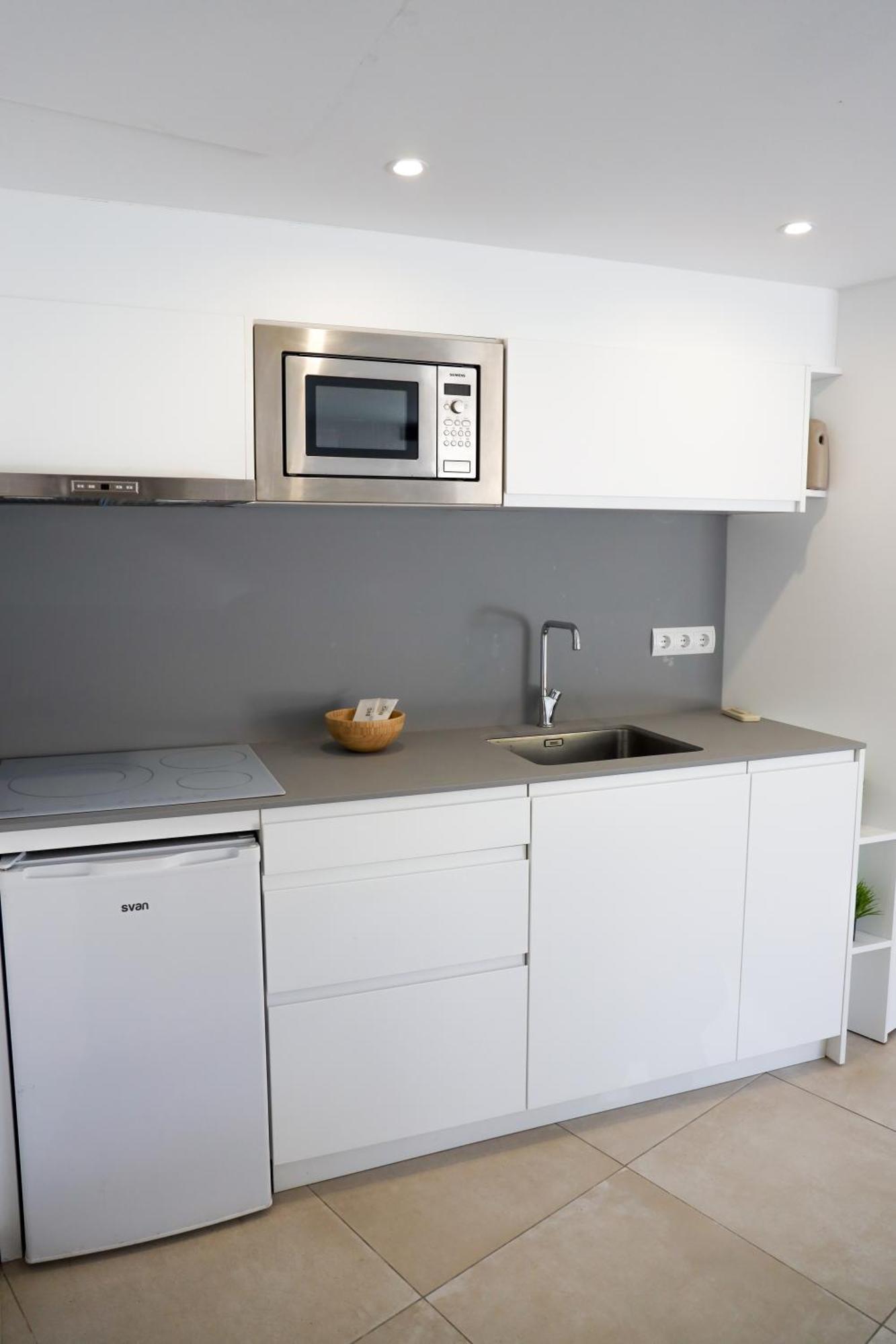 Cala Vadella Beachwalk Suites Habitación foto