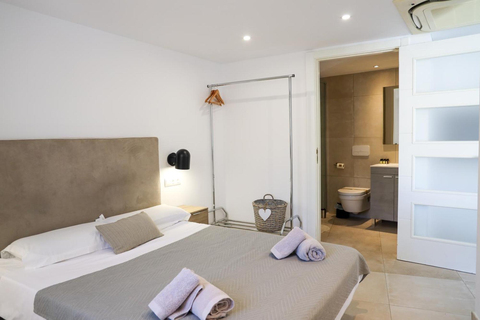 Cala Vadella Beachwalk Suites Habitación foto