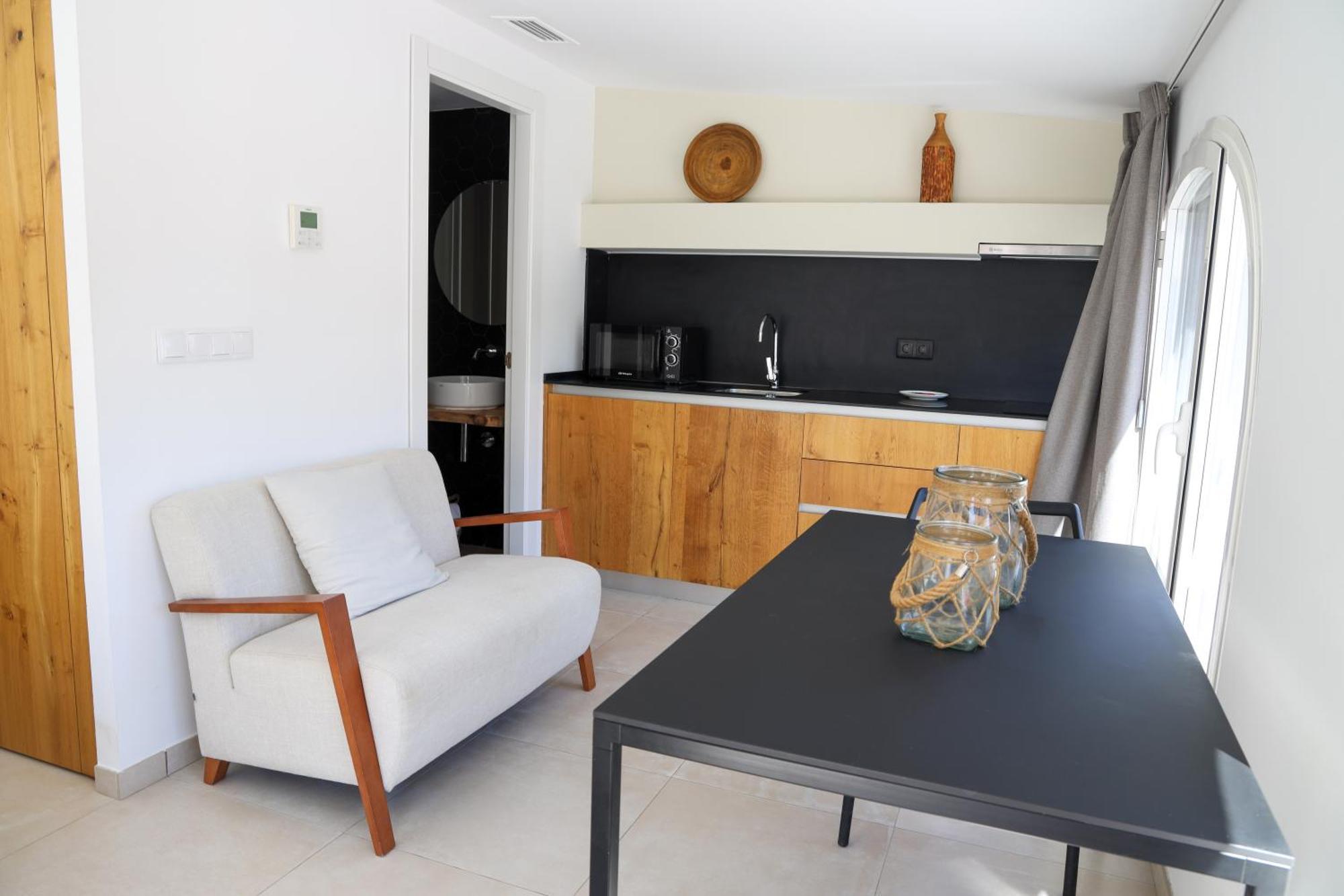 Cala Vadella Beachwalk Suites Habitación foto