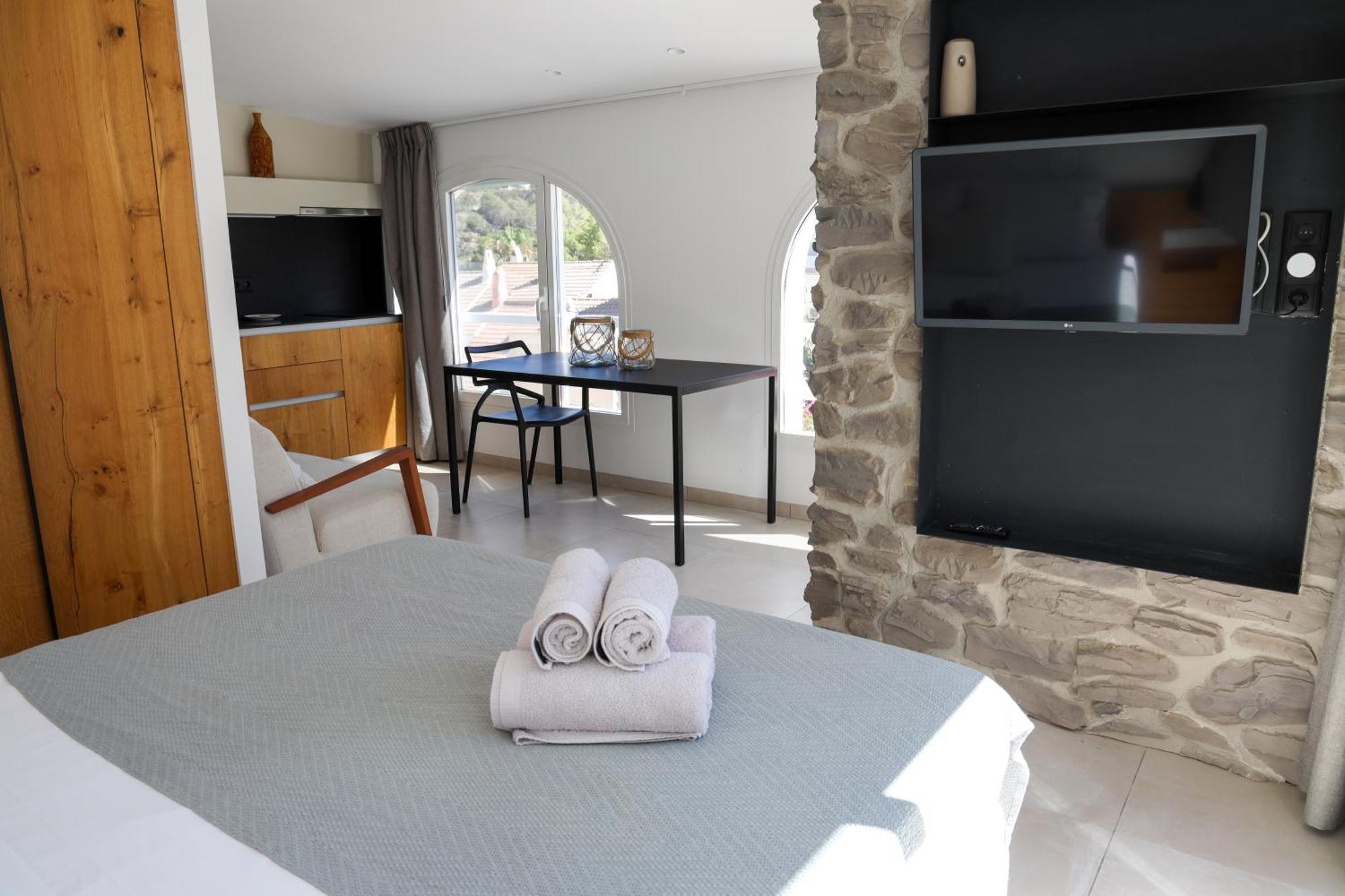 Cala Vadella Beachwalk Suites Habitación foto
