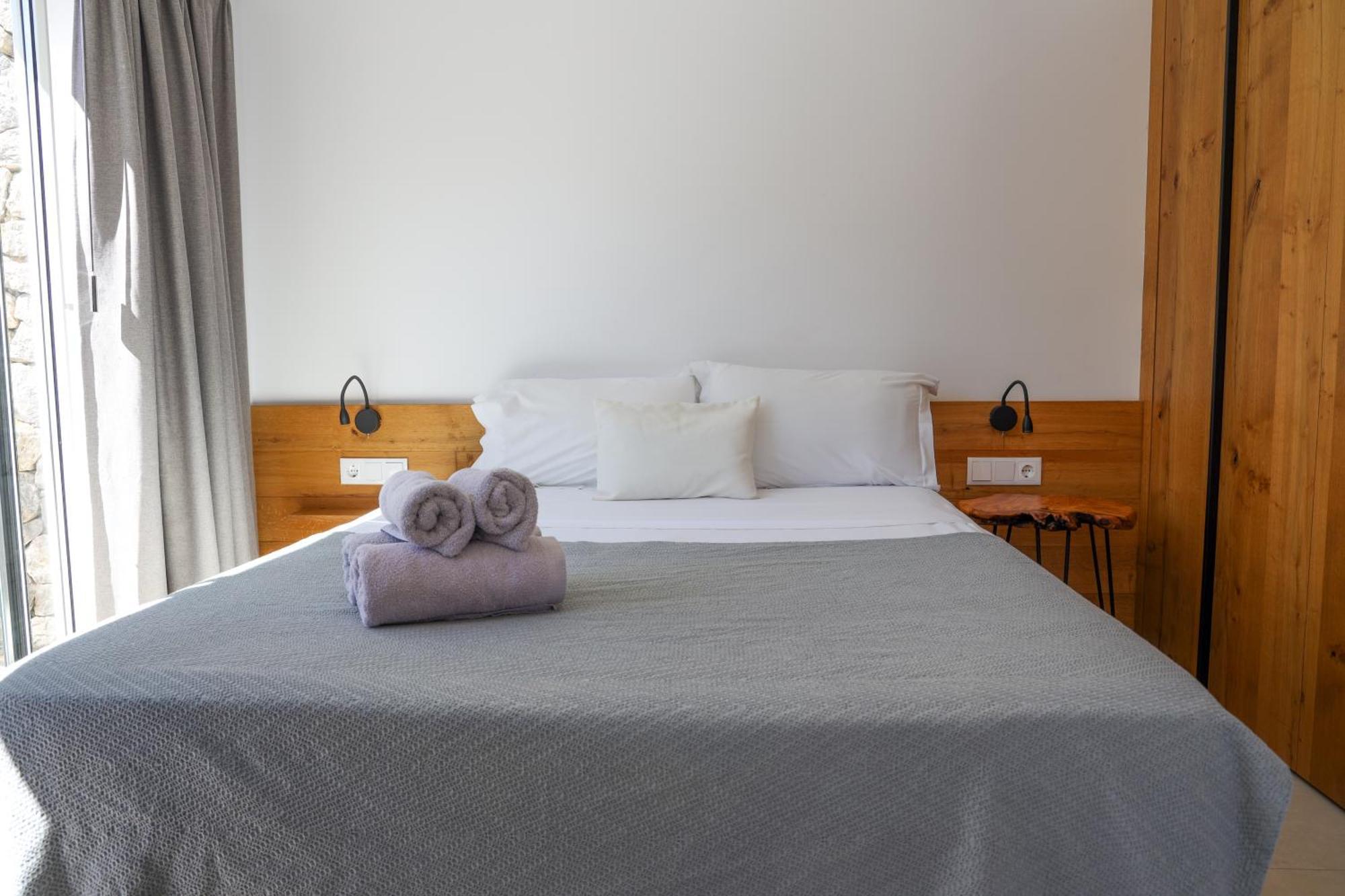 Cala Vadella Beachwalk Suites Habitación foto