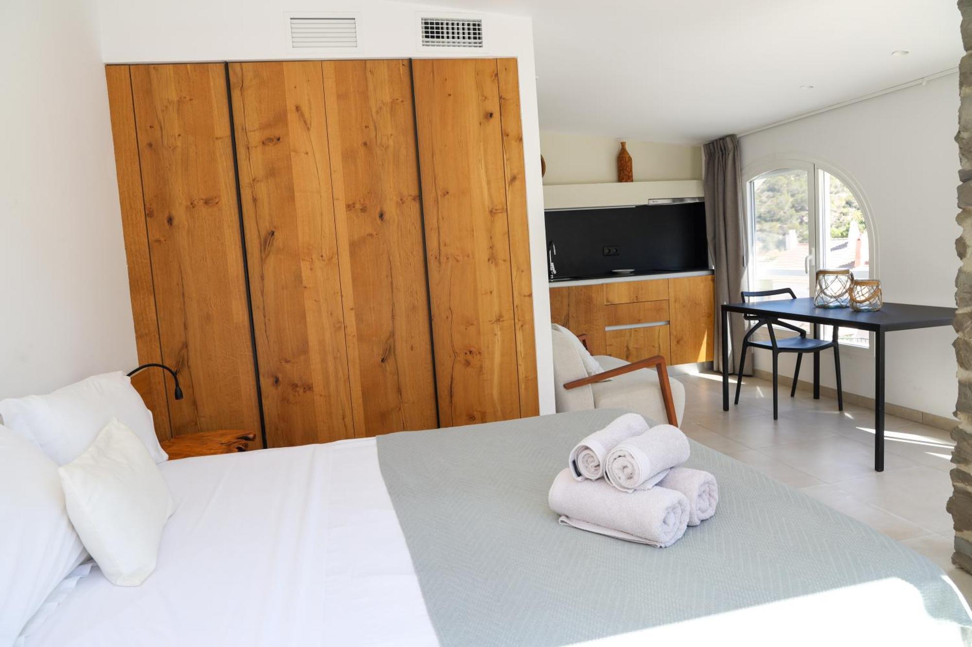 Cala Vadella Beachwalk Suites Habitación foto